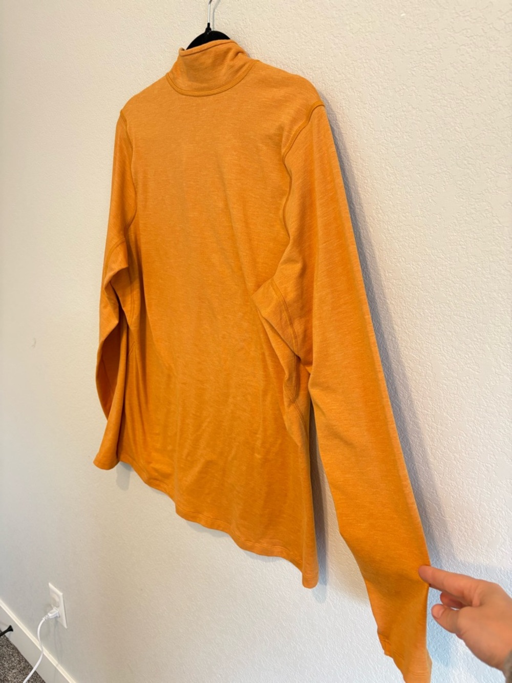 REI Co-op Men’s 1X Orange Quarter Zip Pullover Thumbholes Hiking Athletic - Picture 9 of 9